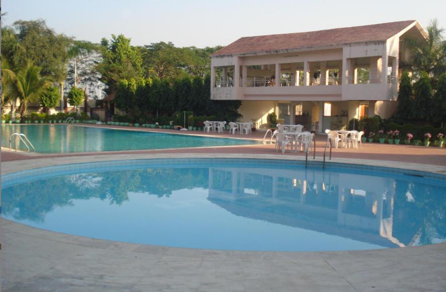 Sports Club Of Jabalpur Hotel Екстериор снимка