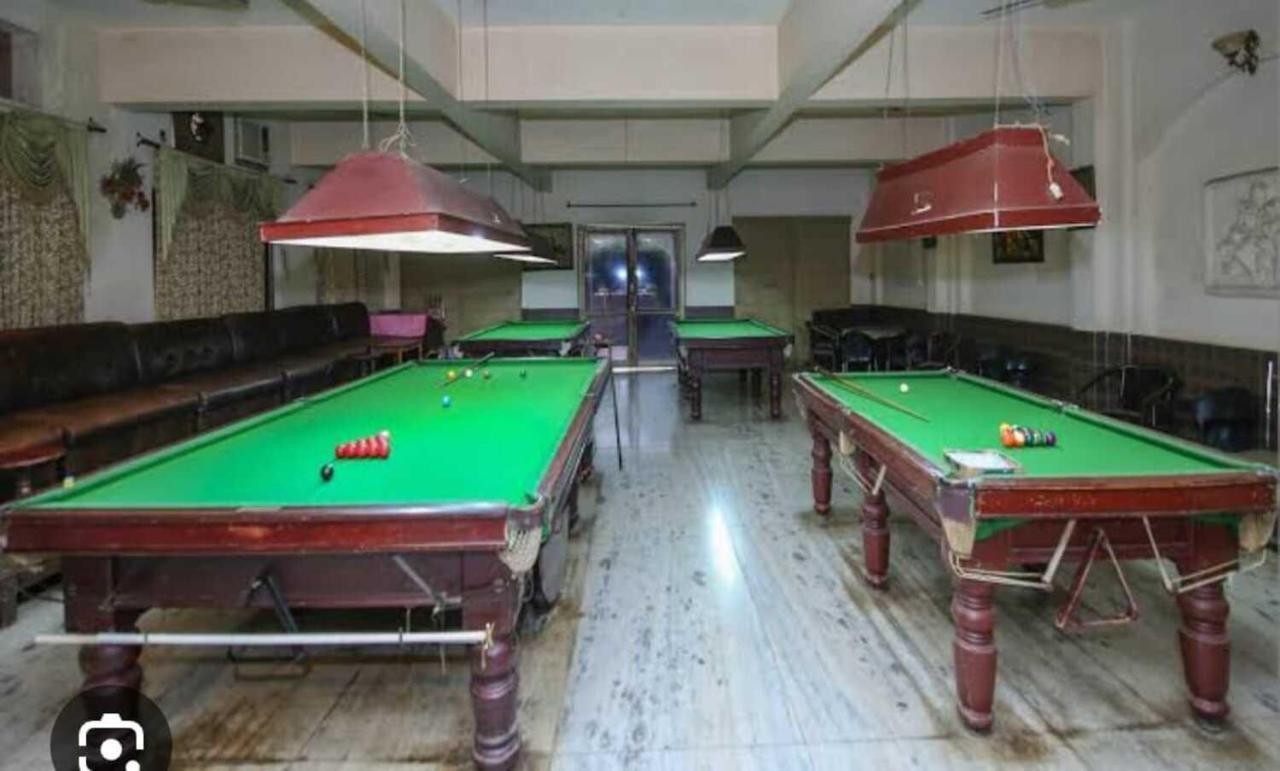 Sports Club Of Jabalpur Hotel Екстериор снимка